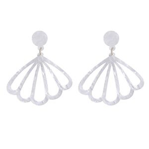 *ZELDA* White Shell Design Fashion Dangle Earrings